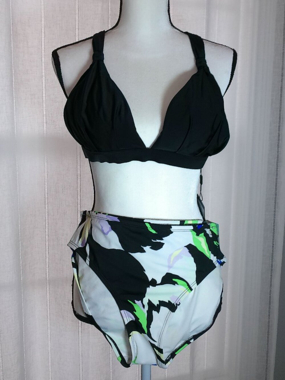 (2) Piece SwimSuit NWT Ocean Blues Top & Dick's Sporting Goods Bottom Both L